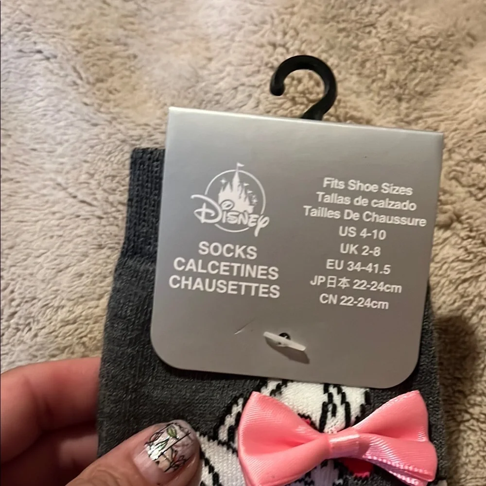 Gray and Pink marie Disney Socks